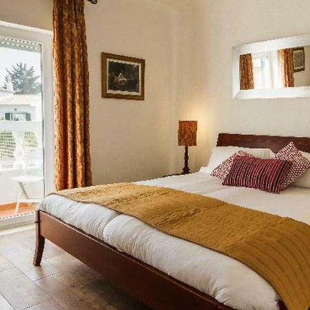 Holiday Lagos Hotel Ngoại thất bức ảnh