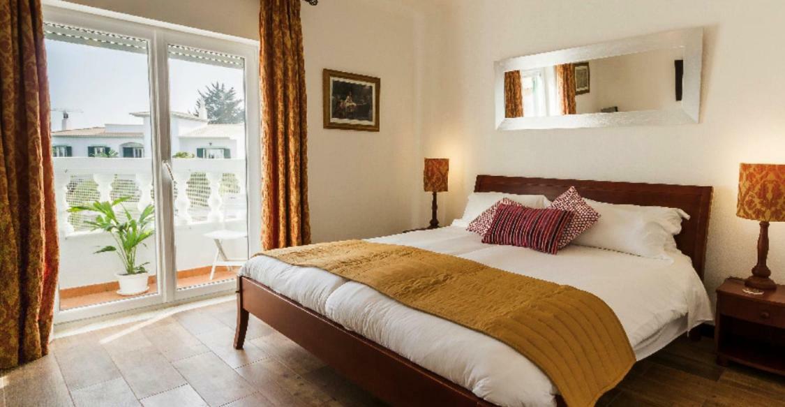 Holiday Lagos Hotel Ngoại thất bức ảnh
